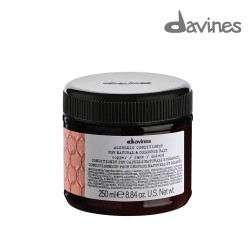 Davines Alchemic vars tonējošais kondicionieris dabīgiem vai krāsotiem matiem 250ml Davines Alchemic vars tonējošais kondicionieris dabīgiem vai krāsotiem matiem 250ml