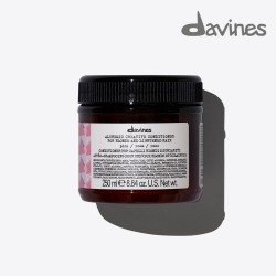 Davines Alchemic розовый тонирующий кондиционер для светлых волос 250мл Davines Alchemic розовый тонирующий кондиционер для светлых волос 250мл