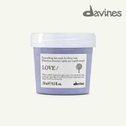Davines Love Smoothing nogludinoša maska bieziem, nepaklausīgiem un sprogojošiem matiem 250ml